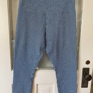 Lysse` Pinstripe Capri